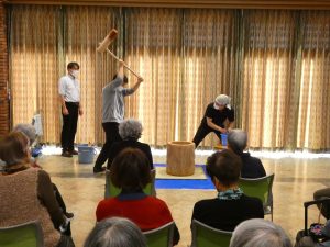 餅つき・おやつ会